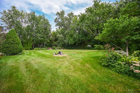 26 W286 Blackhawk Dr, Wheaton, IL 60189 photo 3