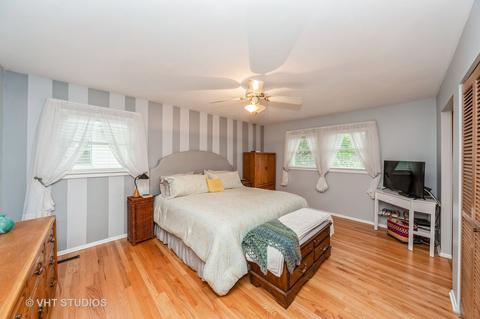 541 Dulles Rd, Des Plaines, IL 60016 photo 13