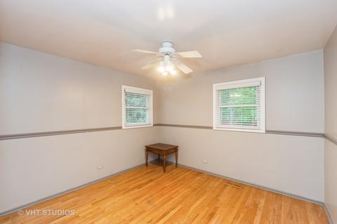 541 Dulles Rd, Des Plaines, IL 60016 photo 11