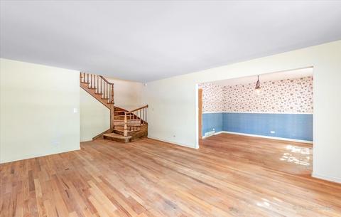 8 Woodbine Rd, Rolling Meadows, IL 60008 photo 15