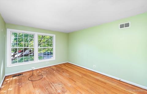 8 Woodbine Rd, Rolling Meadows, IL 60008 photo 33