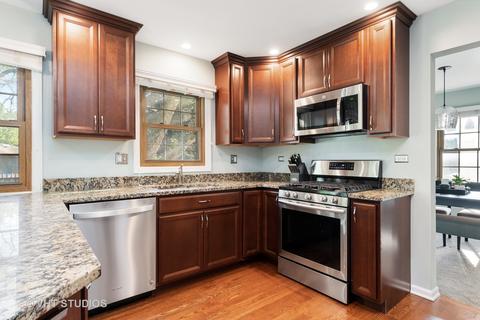 53 Redstart Rd, Naperville, IL 60565 photo 6