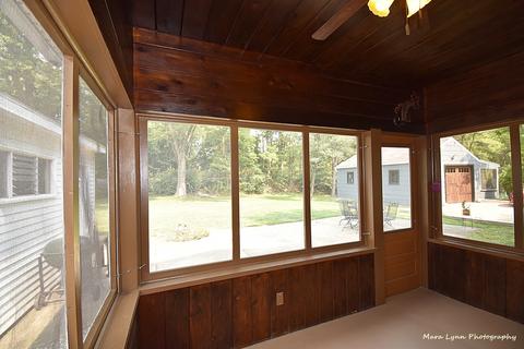 623 E Wilson St, Batavia, IL 60510 photo 13