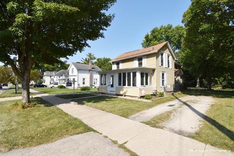 623 E Wilson St, Batavia, IL 60510 photo 2