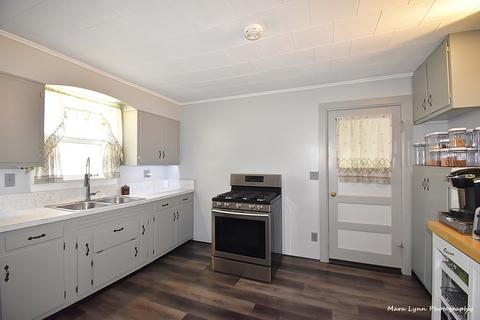623 E Wilson St, Batavia, IL 60510 photo 10