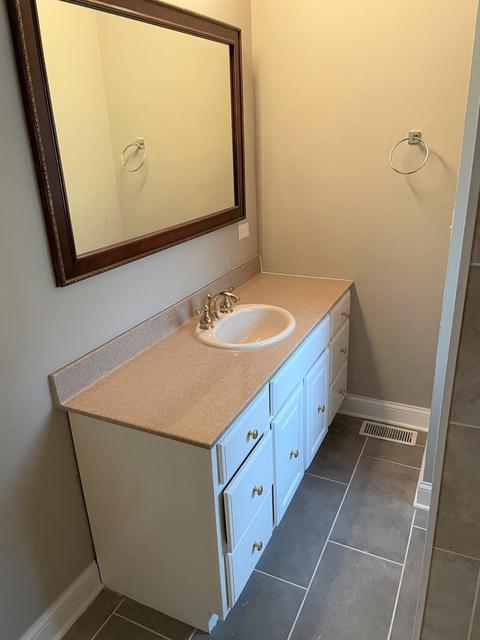 1006 Oak Ln, Algonquin, IL 60102 photo 8