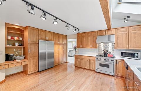 245 Perth Rd, Cary, IL 60013 photo 13
