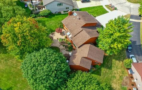 245 Perth Rd, Cary, IL 60013 photo 6
