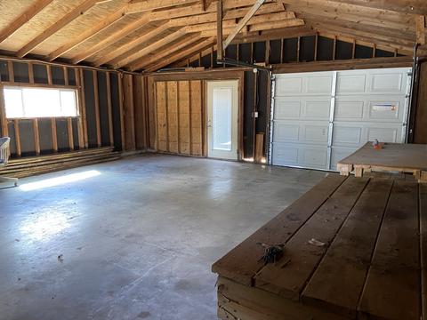 301 English St, Sidell, IL 61876 photo 5