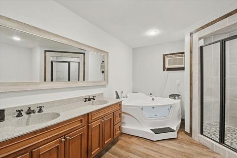 301 English St, Sidell, IL 61876 photo 14