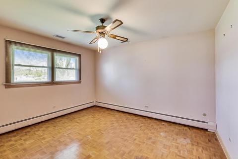 258 W Parkview Dr, Addison, IL 60101 photo 11