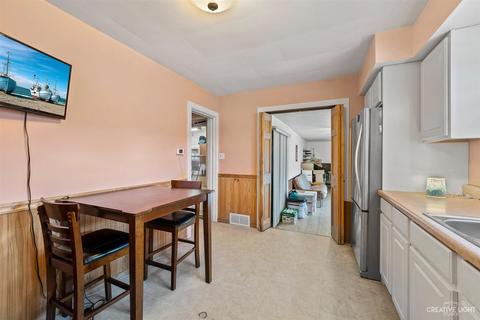 79 N Mclean Blvd, Elgin, IL 60123 photo 9