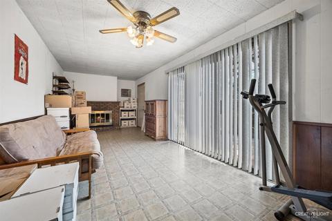 79 N Mclean Blvd, Elgin, IL 60123 photo 10