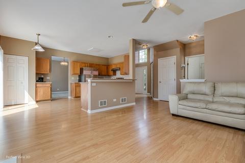 1999 Ridgemore Dr, Bartlett, IL 60103 photo 13