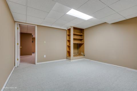 1999 Ridgemore Dr, Bartlett, IL 60103 photo 8