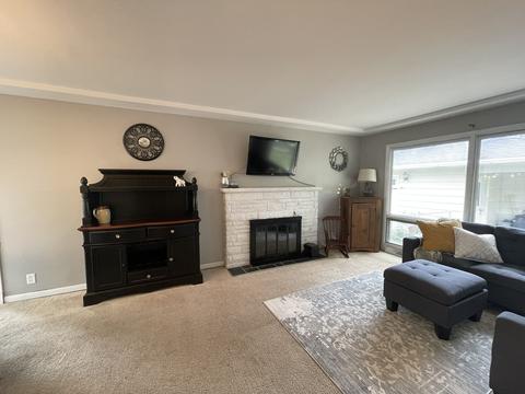 774 Watson Dr, Genoa, IL 60135 photo 5