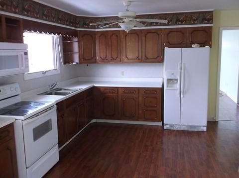 218 E Peru St, Princeton, IL 61356 photo 2