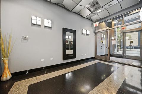 1 E 8th St #304, Chicago, IL 60605 photo 2