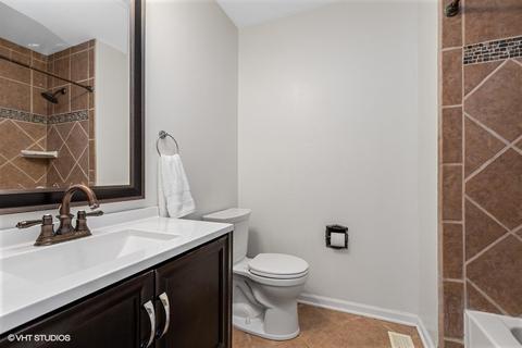 315 Grandview Ct, Algonquin, IL 60102 photo 8