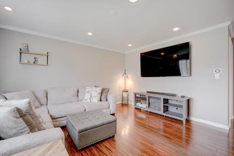 719 S Merle Ln, Wheeling, IL 60090 photo 7