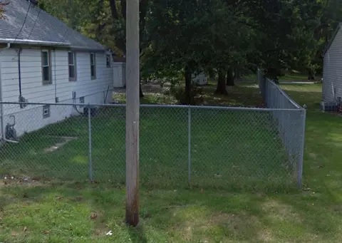 220 Davis St, Joliet, IL 60436