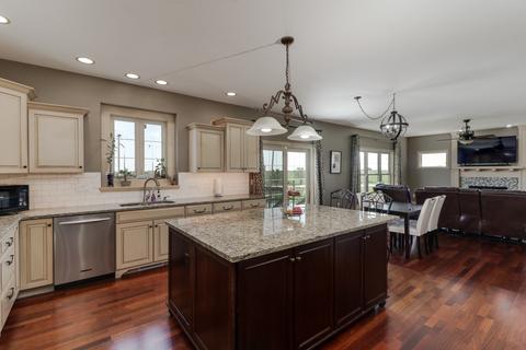 12 Brookline Ct, Bloomington, IL 61705 photo 10