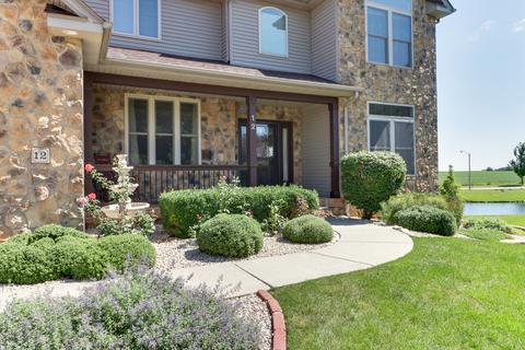 12 Brookline Ct, Bloomington, IL 61705 photo 3