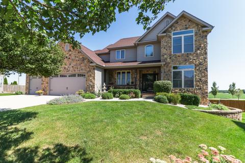 12 Brookline Ct, Bloomington, IL 61705 photo 2