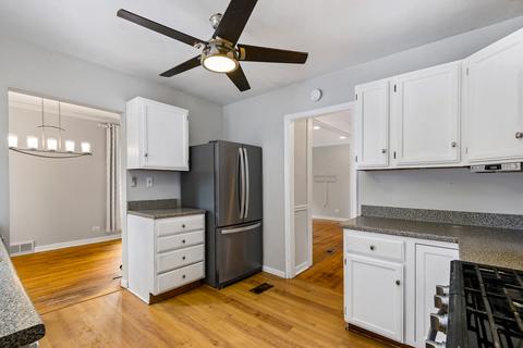 918 Lyford Ln, Wheaton, IL 60189 photo 13