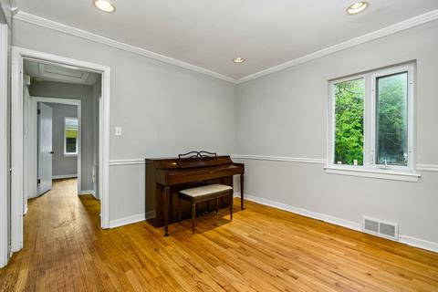 918 Lyford Ln, Wheaton, IL 60189 photo 8