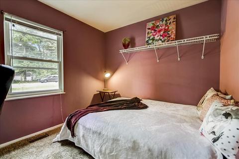 717 Sullivan Rd, Aurora, IL 60506 photo 11