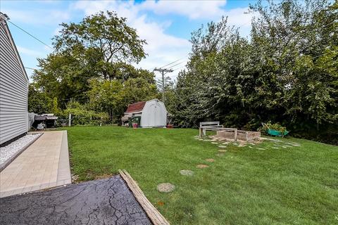 717 Sullivan Rd, Aurora, IL 60506 photo 17