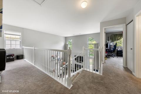 93 Townsend Cir, Naperville, IL 60565 photo 17
