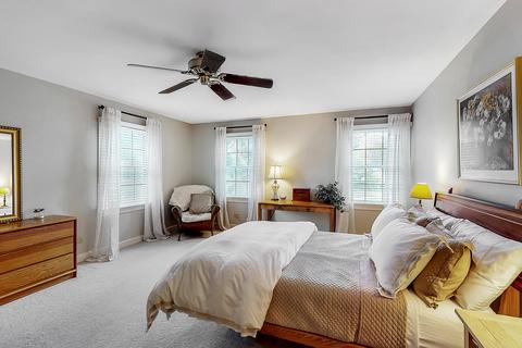 76 Carrol Gate Rd, Wheaton, IL 60189 photo 32