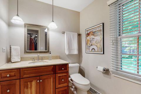 76 Carrol Gate Rd, Wheaton, IL 60189 photo 34