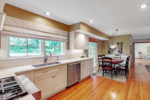 76 Carrol Gate Rd, Wheaton, IL 60189 photo 22