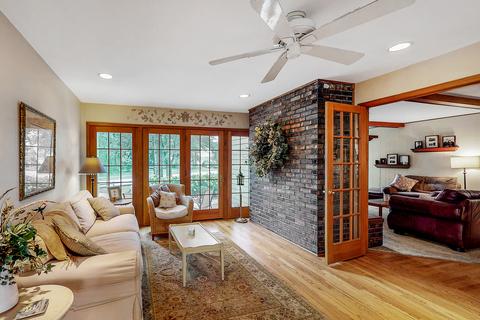 76 Carrol Gate Rd, Wheaton, IL 60189 photo 27