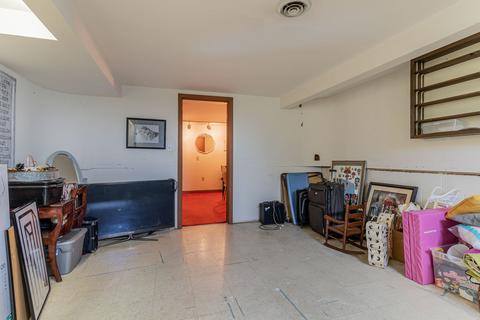 1302 W Windsor Rd, Champaign, IL 61821 photo 38