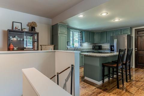1302 W Windsor Rd, Champaign, IL 61821 photo 10