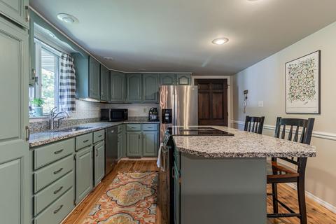 1302 W Windsor Rd, Champaign, IL 61821 photo 7