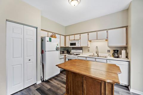 14026 S Oregon Dr, Plainfield, IL 60544 photo 7