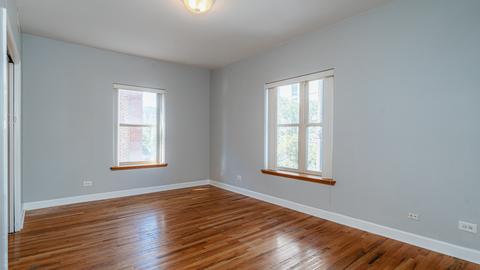 1165 E 61st St #2, Chicago, IL 60637 photo 3