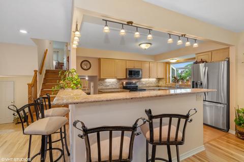 2188 Adams St, Rolling Meadows, IL 60008 photo 8