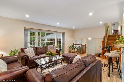 2188 Adams St, Rolling Meadows, IL 60008 photo 6