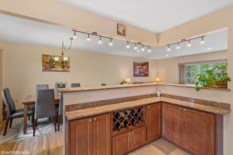 2188 Adams St, Rolling Meadows, IL 60008 photo 9