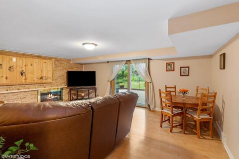 2188 Adams St, Rolling Meadows, IL 60008 photo 11