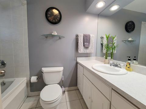 165 S Forest Ave, Hillside, IL 60162 photo 7