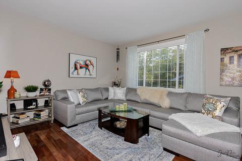 642 Arbor Cir, Lakemoor, IL 60051 photo 5