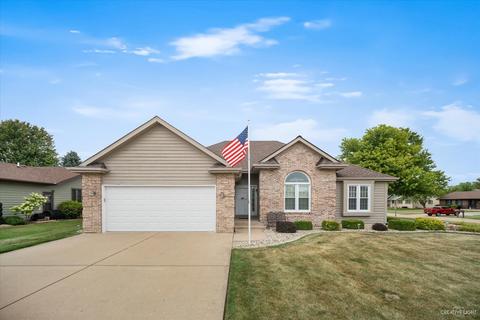 125 E Webb St, Sandwich, IL 60548 photo 1