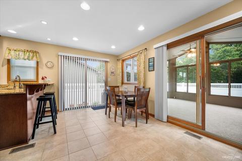 125 E Webb St, Sandwich, IL 60548 photo 12